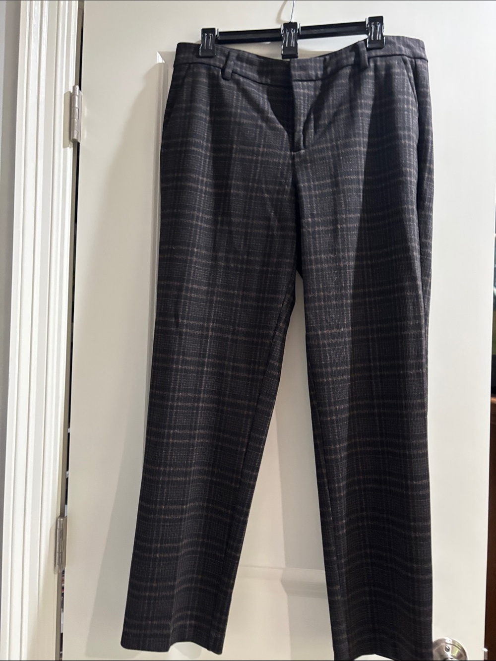 Liverpool Women's Straight Leg Plaid Pants in Charcoal and Black